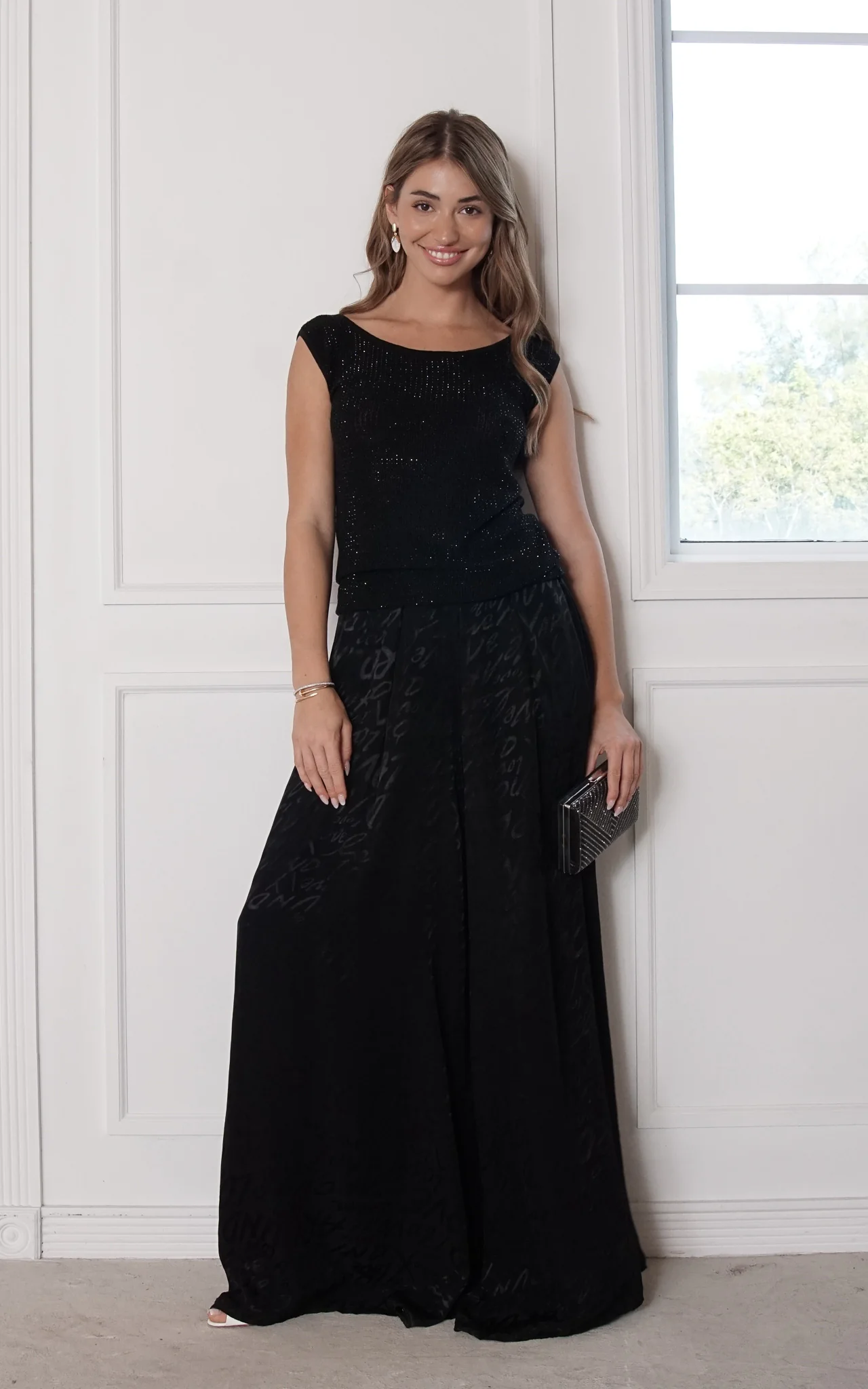 Endriana Top - Image 2