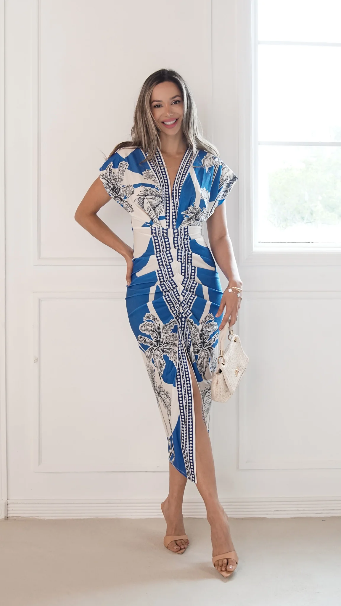 Everine Midi Dress - Image 10