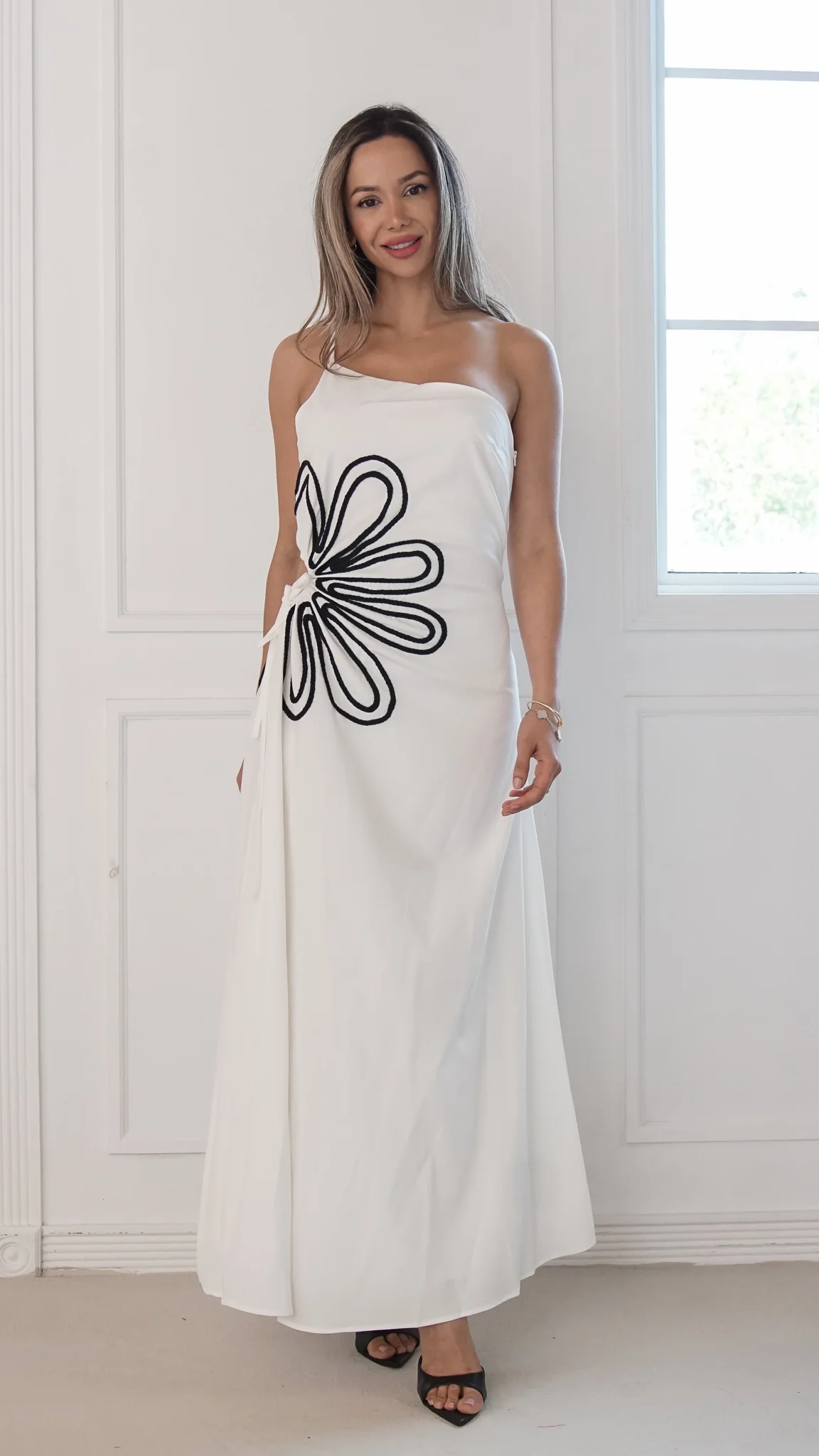 Helia Maxi Dress - Image 4