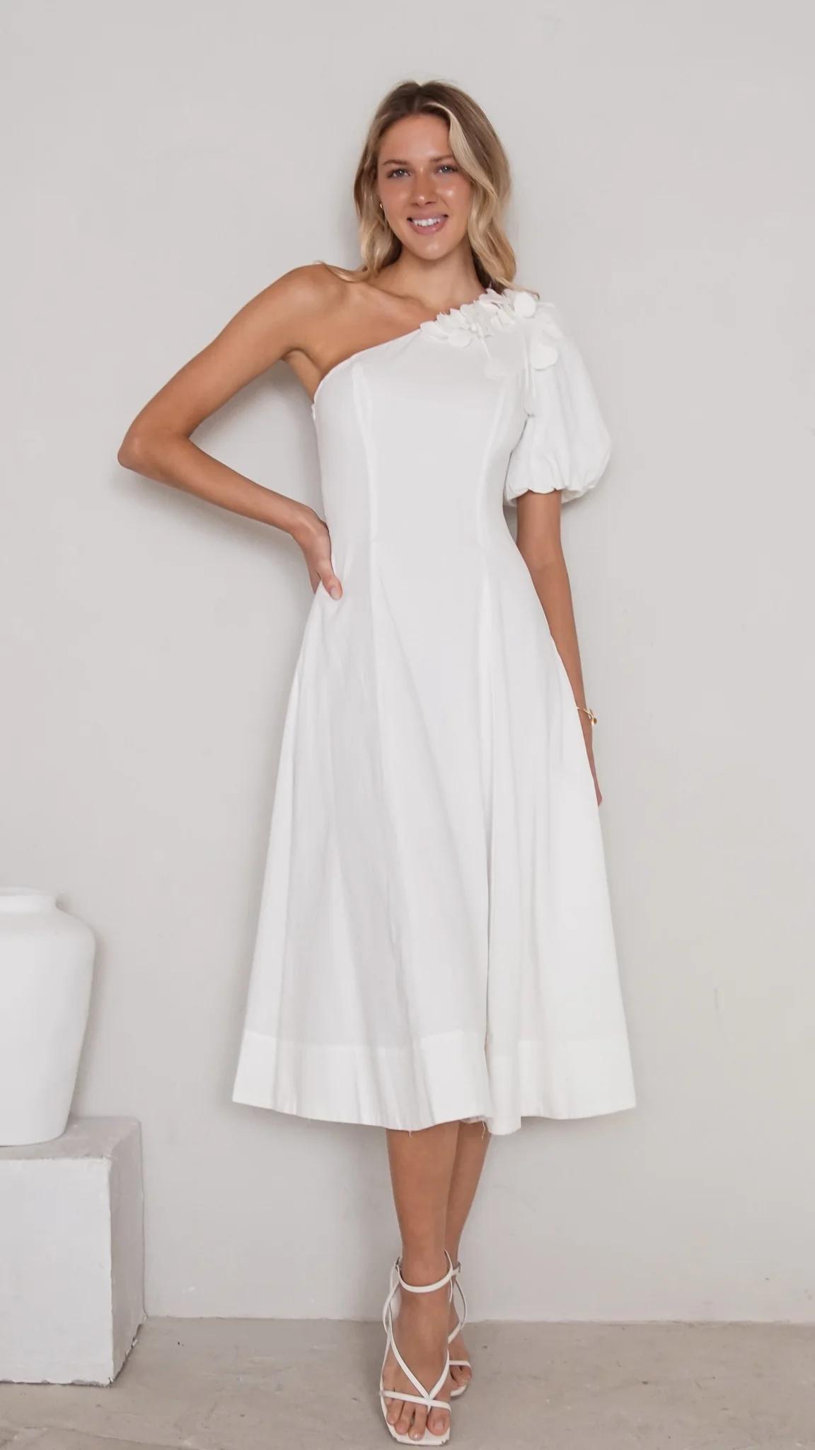 Tani Midi Dress - Image 3